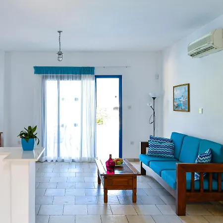 Villa Azzurro Holiday Ira By Sanders Peyia