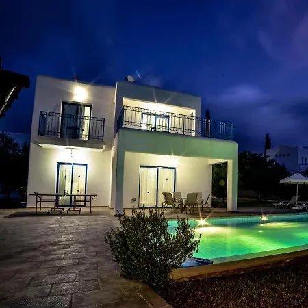 Azzurro Holiday Ira By Sanders Villa