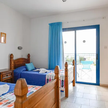Azzurro Holiday Ira By Sanders Villa